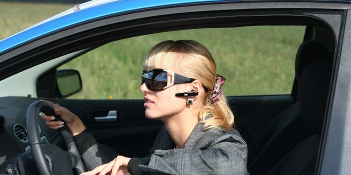 Car Bluetooth hands-free