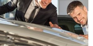 Difference between Metallic and Pearlescent Car Paint