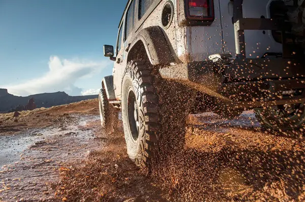 18 or 20 inch tyres for offroading