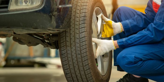 Directional-VS-Asymmetrical-Tires